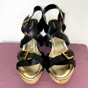 Liz Claiborne black and gold size 10 women’s wedge heels